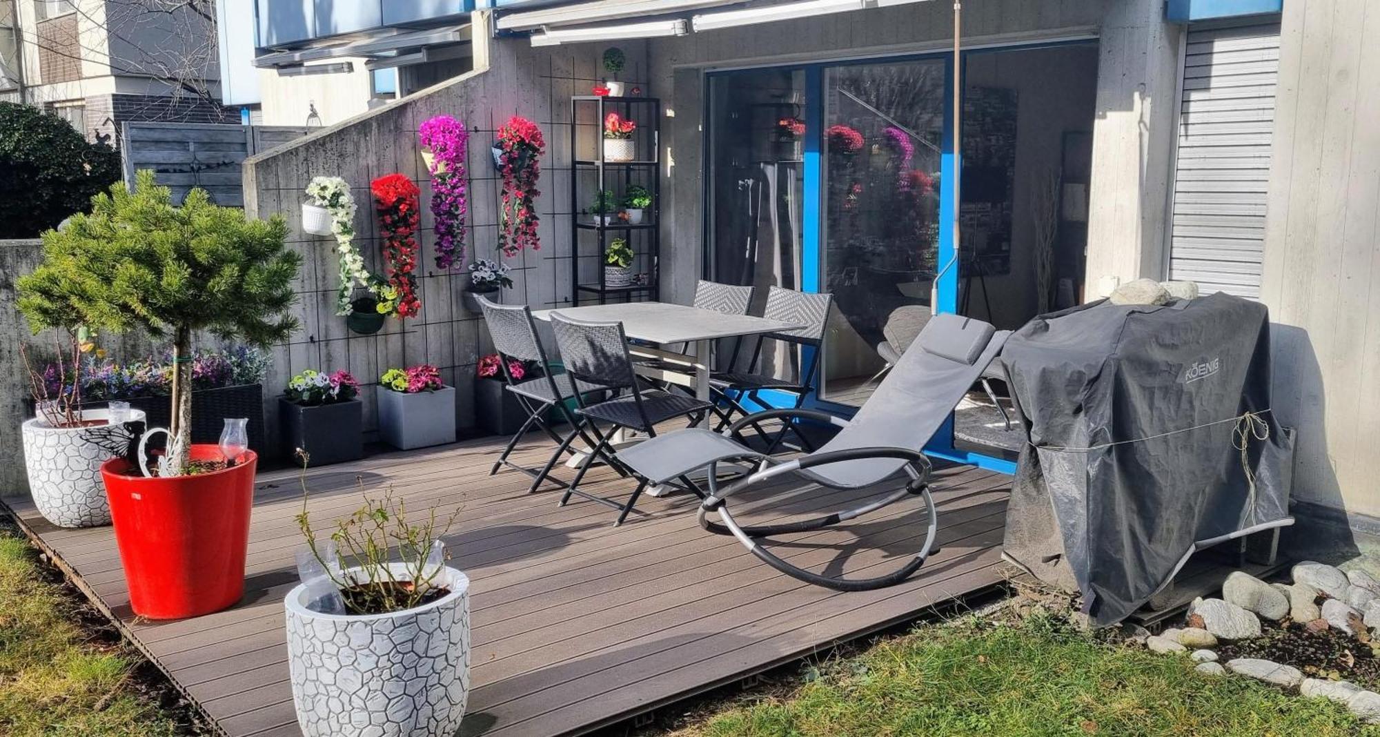 Appartement Avec Terrasse Sion Exterior foto
